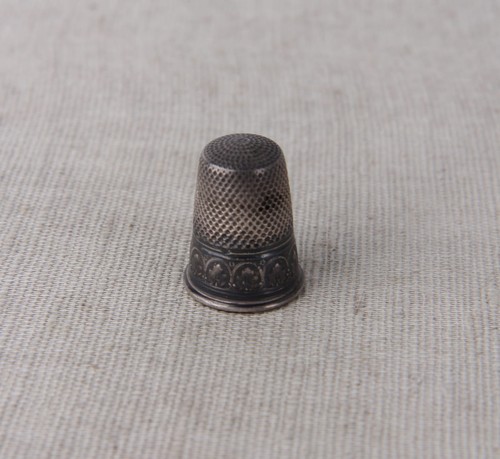 Antiker silberner fingerhut - silberner,