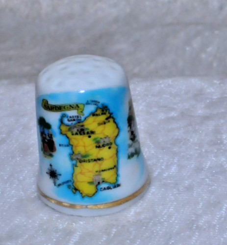 Fingerhut porzellan j - -,