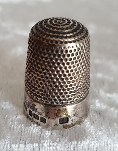 Antiker fingerhut silber - antiker,