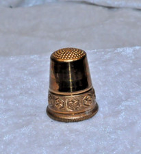 Fingerhut  -  Metall  -    J