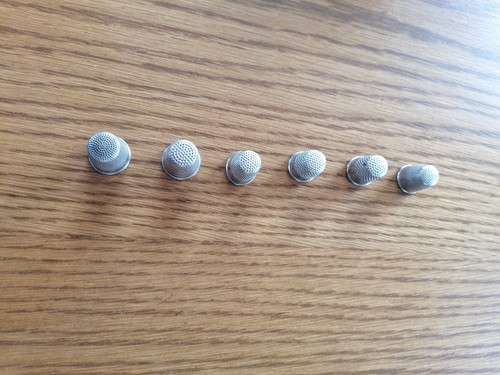 Fingerhüte aus metall - aus,