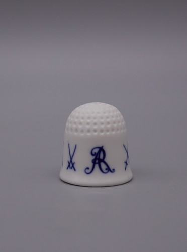 Fingerhut thimble meissen - thimble,