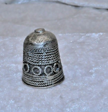 Fingerhut  -  Metall  -   J